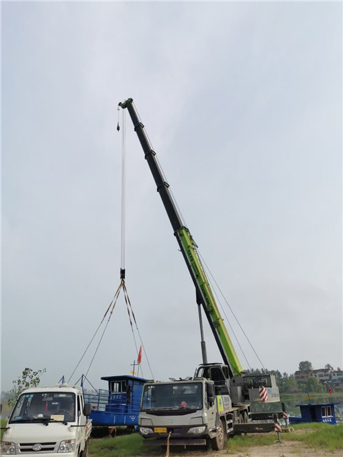 屏边县桥梁建设吊装案例