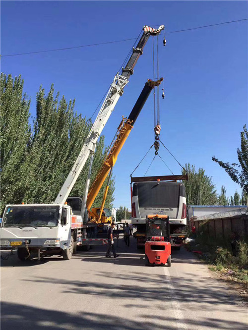 屏边县港口集装箱搬运案例